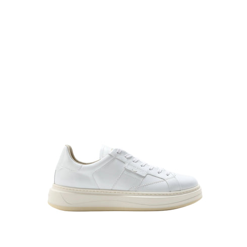 Sneakers Uomo con tomaia in pelle ed etichetta logo laterale tono su tono